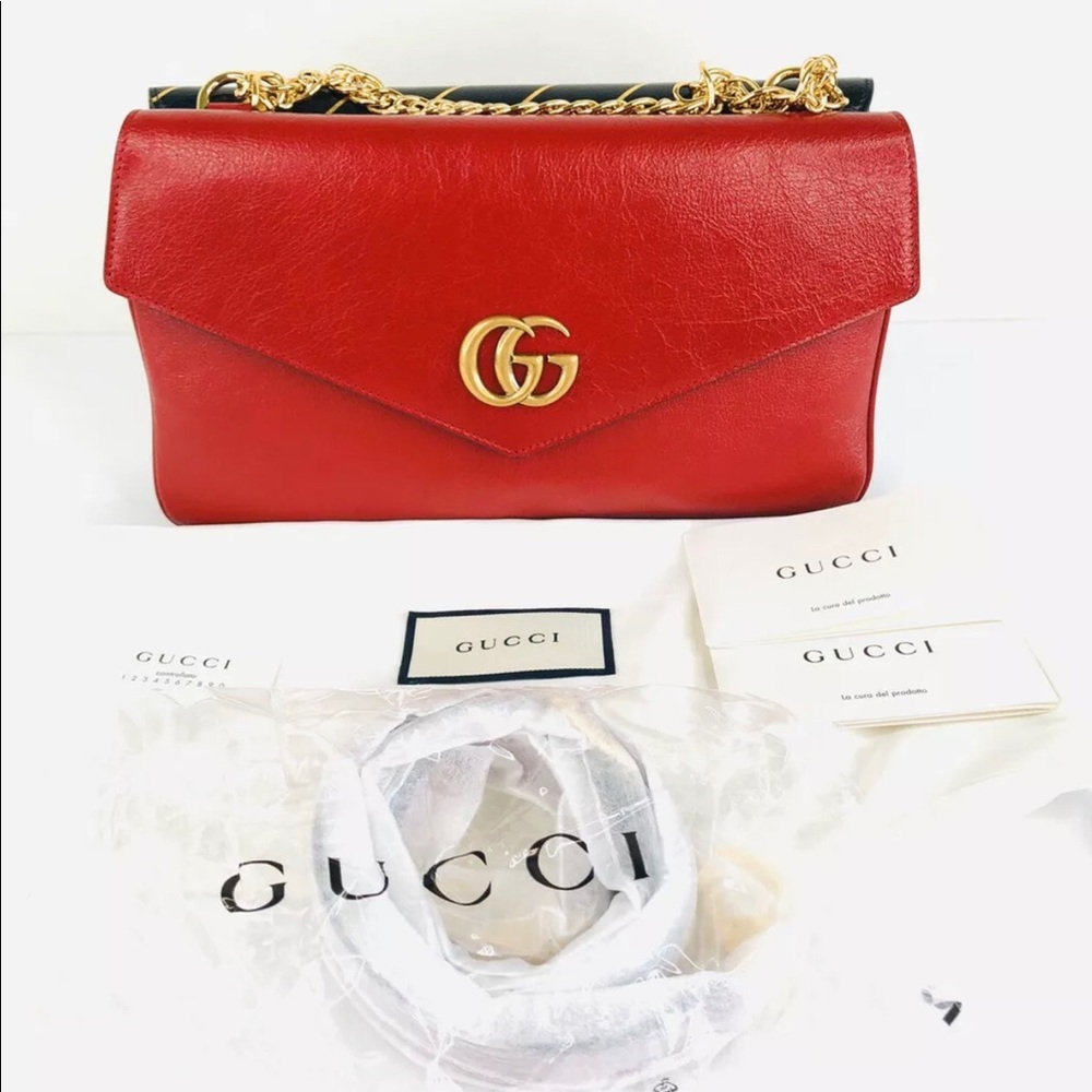 Authentic Gucci TWO FACED Thiara Bag With Strap New. Red /Blk. $5500 - Picture 4 of 9